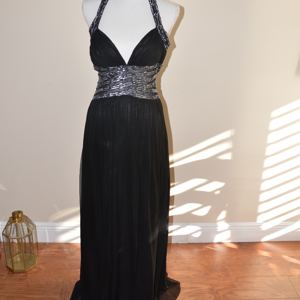Adriana Papell Black Silk Chiffon Gown Size 0
